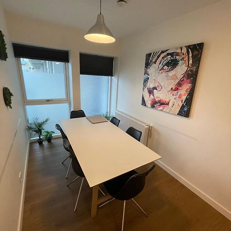 Modern Central Apt With Rooftop, Privat Balcony, & Free Parking,Next To Aarhus Attractions Zewnętrze zdjęcie