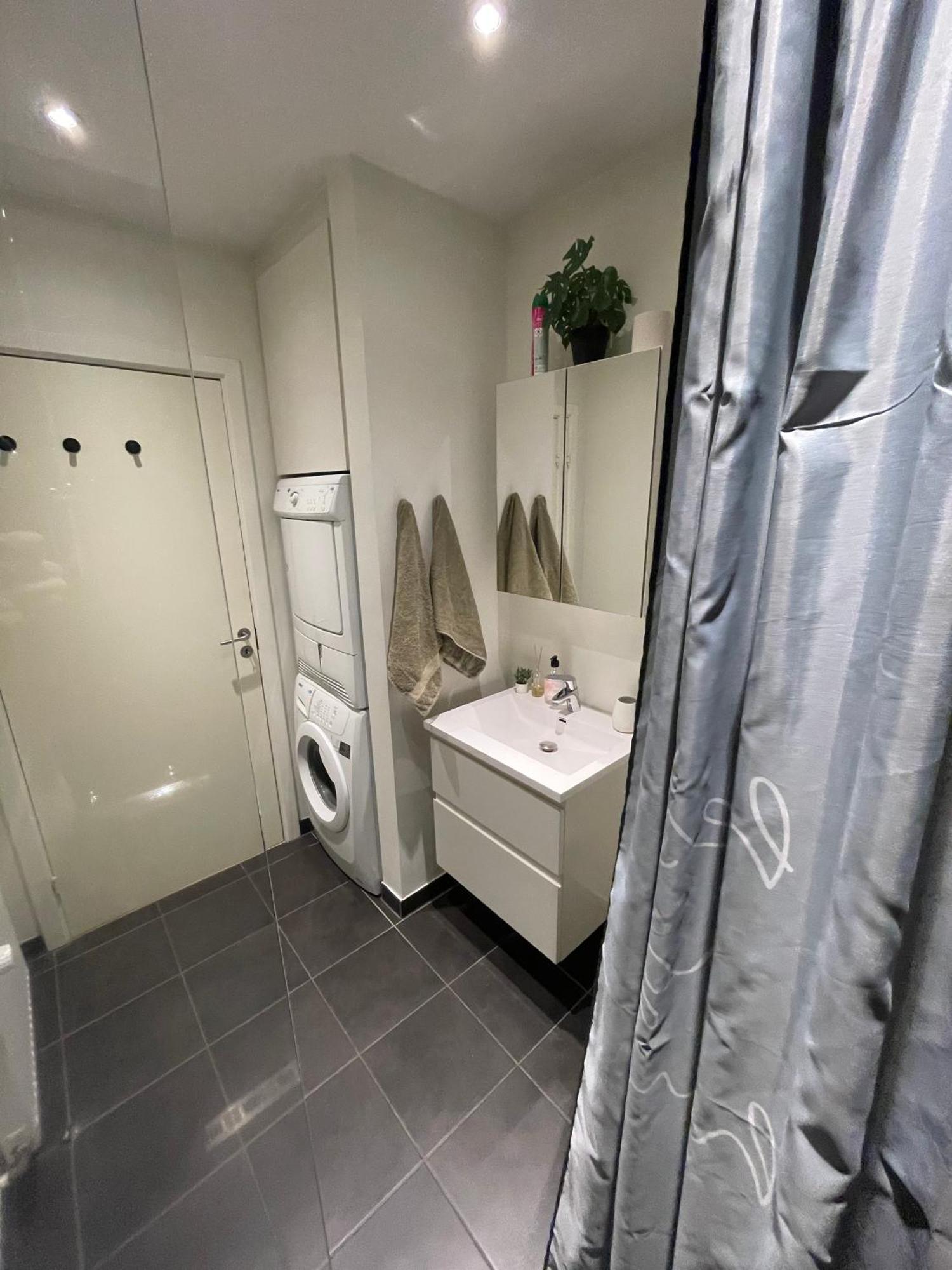 Modern Central Apt With Rooftop, Privat Balcony, & Free Parking,Next To Aarhus Attractions Zewnętrze zdjęcie